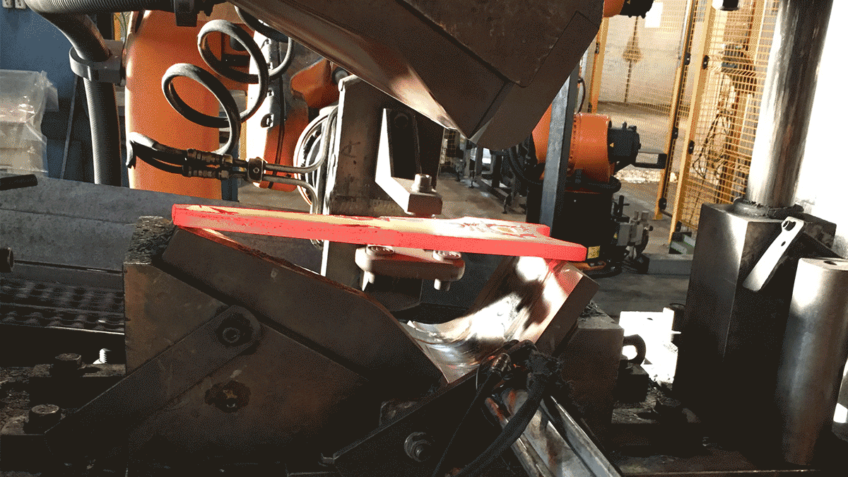 KUHN harrow Fast-Fit blades being forged