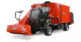 Ein Bild des SPW INTENSE 27.2 DL, eines selbstfahrenden Futtermischwagens mit zwei Vertikalschnecken der Firma KUHN