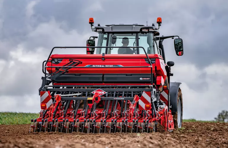 KUHNaktuell. Boden und Aussaat Drillasmaschinen Sitera