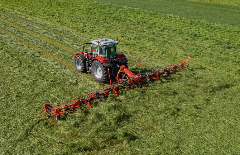 Ein Bild des GF 13003, eines Wenders aus dem Hause KUHN.