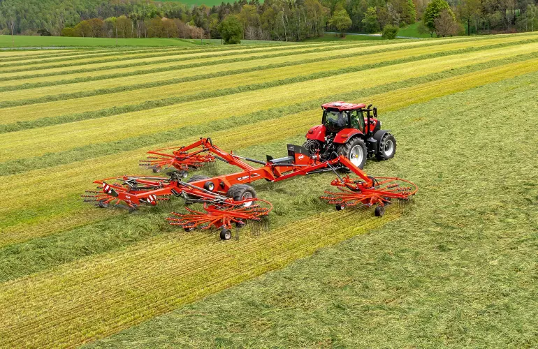 Ein Bild des GA 15231, eines Vierkreiselschwaders aus dem Hause KUHN.