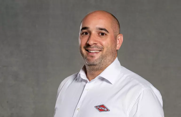 Ein Bild des Vertriebsspezialisten Dominik Kleefuß