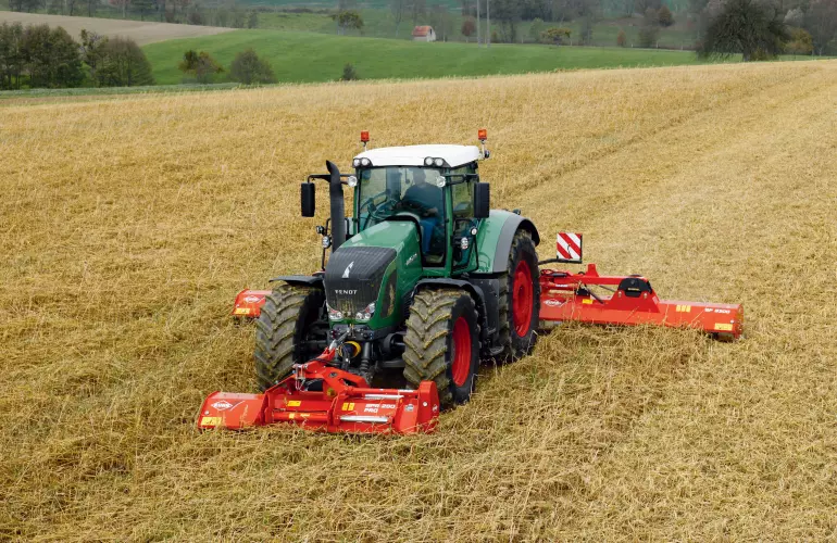 Mulchgerät BP 8300 bei der Arbeit