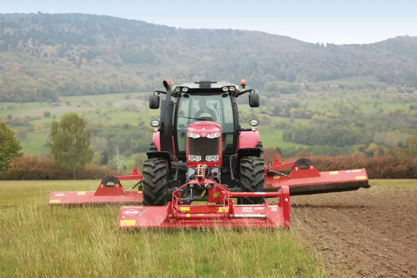 Das Mulchgerät BP 8300 ist mit einer Non-Stop-Anfahrsicherung ausgerüstet