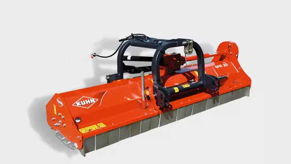 Doppelter Anbaubock, der einen front- oder heckseitigen Anbau der BPR-Mulchgeräte ermöglicht.