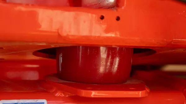 Strathane-Achsfederung der METRIS 2