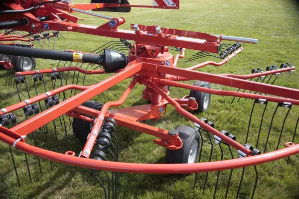 Kardanische 3D-Pendelaufhängung der Kreisel für perfekte Bodenanpassung