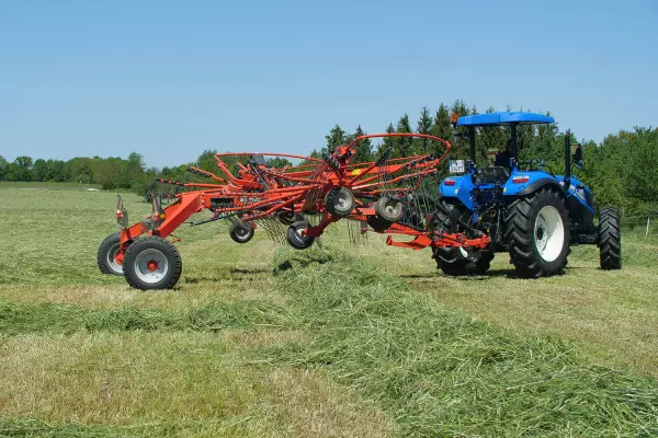Bodenfreiheit von mehr als 75 cm beim GA 1031