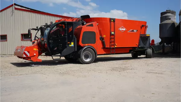 Le poids du compartiment motorisation positionné sur l'essieu moteur apporte un excellent report de charges