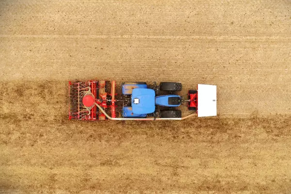 Der Fronttank TF 1512 bietet viele verschiedene Einsatzmöglichkeiten