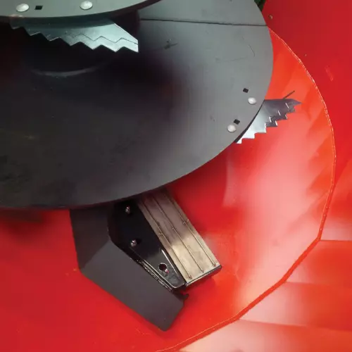 Der KUHN-Magnet ist für erhöhte Wirksamkeit optimal platziert.