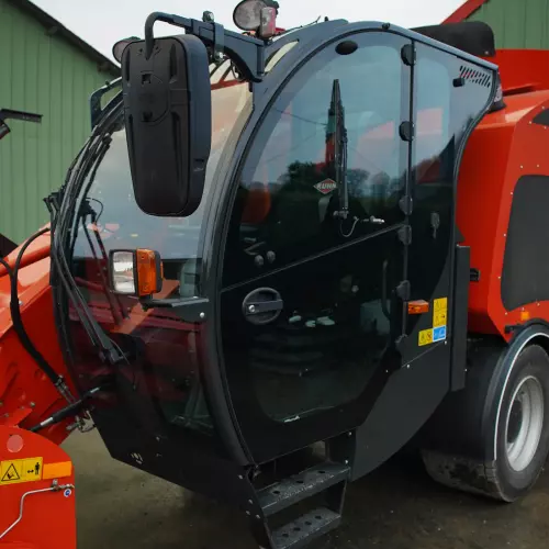 Finition ATTRACTIVE avec climatisation