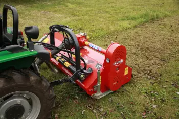 Eine große Auswahl an Anbauvorrichtungen ist bei den BE-Mulchgeräten erhältlich