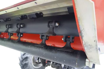 Schutz gegen Fremdkörper dank Verstärkungsblech.