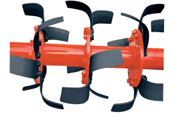 ROTORFRÄSE für eine intensive Einarbeitung von Pflanzenrückständen