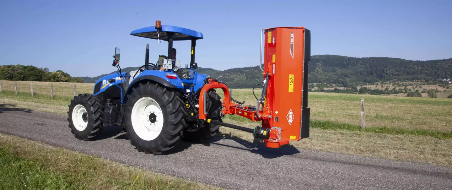Mulchgerät TBE 22 beim Straßentransport